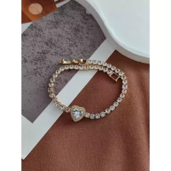 Bracelete de zircônia cúbica banho com verniz modelo coração com fecho de relógio