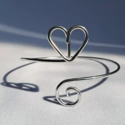 Bracelete Artesanal Heart / Moda / Atemporal