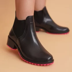 Bota Galocha Feminina Injetada em PVC e com Palmilha Confortável em Diversas Cores