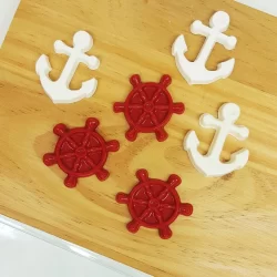FORMA SIMPLES APLIQUE TIMÃO E ÂNCORA 9764 EM ACETATO BWB PARA BOMBOM, DOCES DE CHOCOLATE E CONFEITARIA.