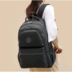 Mochila Feminina Multifuncional Nylon Com 4 Compartimentos