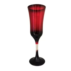 Taça Lírio De Vidro Preta E Vermelha