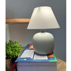 Abajur Luminaria de Ceramica Porcelana Bivolt Com Cupula para Decoração Quarto Escritorio Sala Decoração Adulto Cores