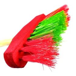 1 Mini Vassoura Varre os Cantos da Casa Lava Banheiro/ Brinquedo Infantil educativo Inmetro