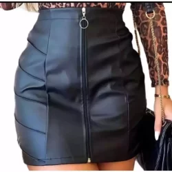 Saia couro  com siper na frente  agora tambem no plus size