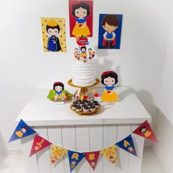 Kit festa Branca de Neve baby Personalizados | Só um bolinho | Mesversario | Aniversário| Lembrancinhas