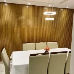 Kit 100 Placas Painel Revestimento Ripado em MDF Auto Colante - 45x11cm