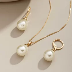 Conjunto Brinco e Colar Gota Pérola Banhado Ouro 18K