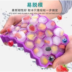 kit 2 Forma de Gelo em Silicone com tampa 37 Cubos Sextavado