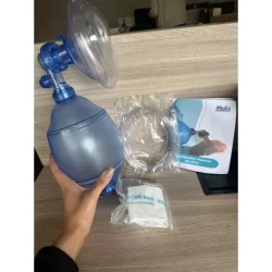 Reanimador manual  AMBU em pvc adulto 01 unid.