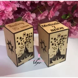 Caixa luminária Tema Rapunzel Enrolados Centro de Mesa personalizado com nome tamanho 12x7x7