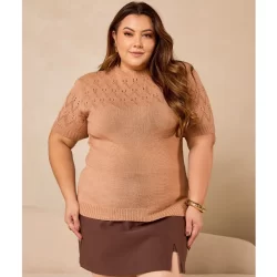 Blusa Plus Size de Tricot em Modal com detalhes Manga Curta