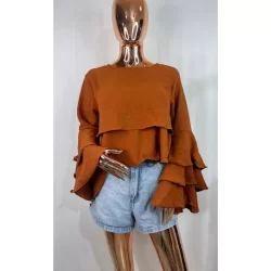 Cropped Feminino Tendência Trés Manga Longa Babado na Frente amarração atrás e bojo D-18