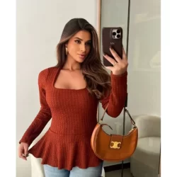 Blusa Feminina Peplum Manga Longa com Bojo Decote Quadrado– Tecido Bubble  Elegante.Tendência Outono Inverno