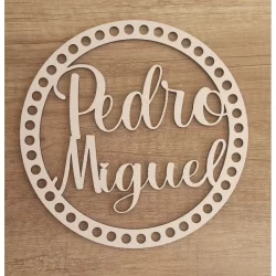 Guirlanda de MDF de 15 cm  com nome