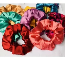 Scrunchie/ Xuxa de Cetim Antifrizz / Elastico para cabelos/ rabicó