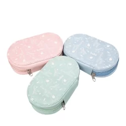 Kit Cuidados Com Estojo Para Bebê Tesoura Cortador De Unhas Lixa Pente E Escova Buba