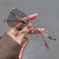 Novos Óculos De Leitura Com Mudança De Cor Moldura Grande E Alto Valor Estético , Emagrecimento anti-Luz Azul Modernos high-end