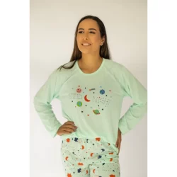 Pijama Longo Feminino Adulto com Blusa longa e Calça na Cor Verde com Estampa de Lua